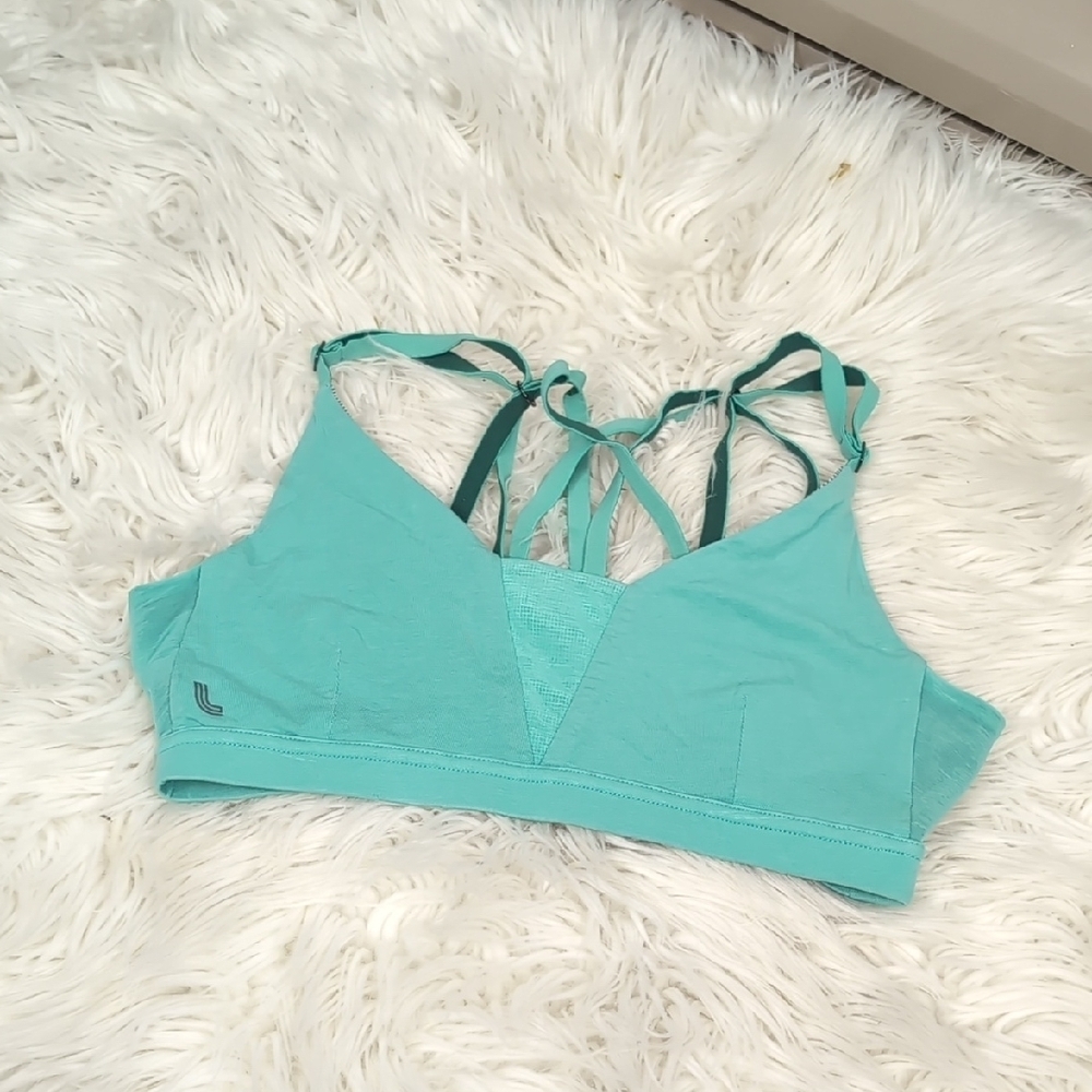 Lole Green Sports Bra Criss Cross Straps Soft Fabric